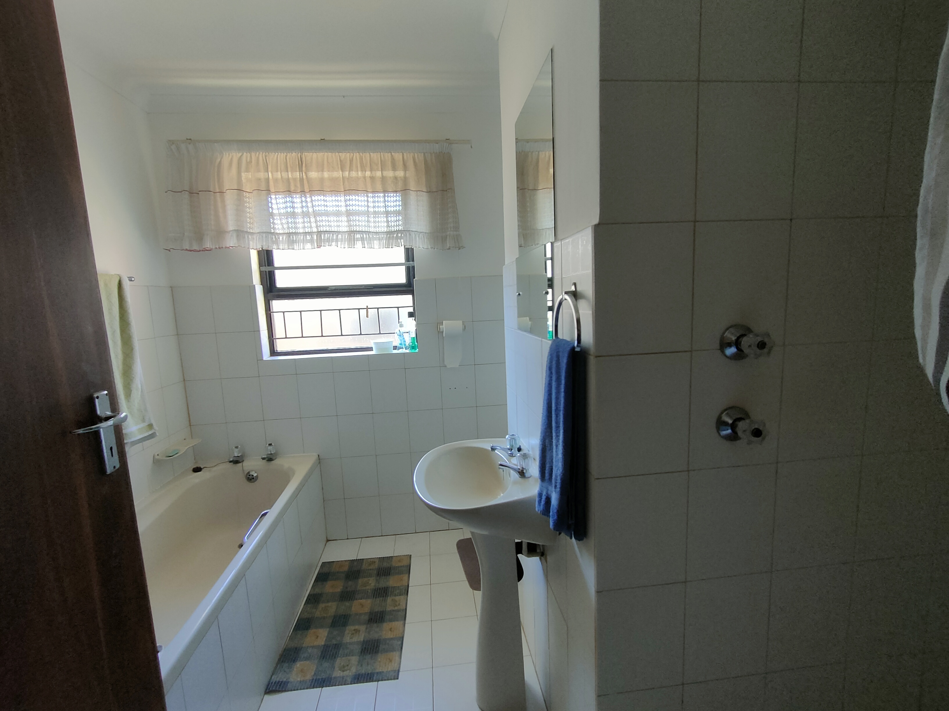 3 Bedroom Property for Sale in Wavecrest Eastern Cape